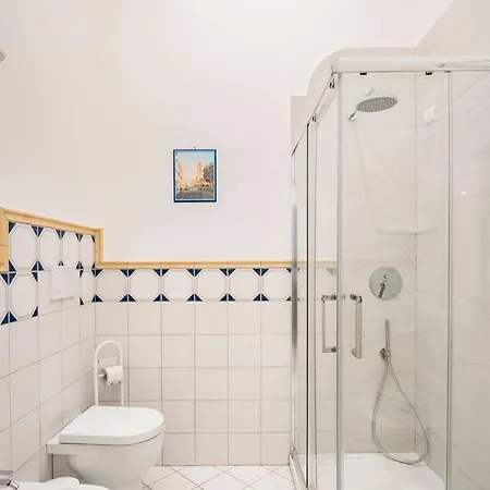 Πανσιόν Rosa Magra 4*