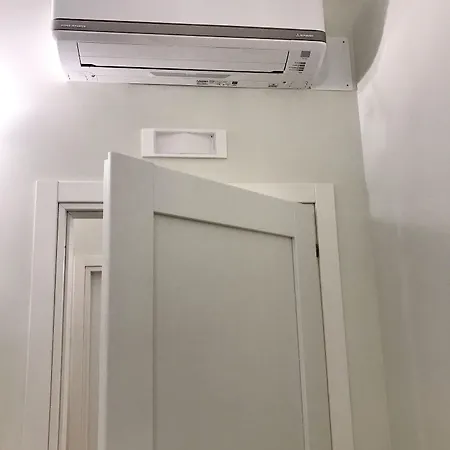 Rosa Magra Σορέντο